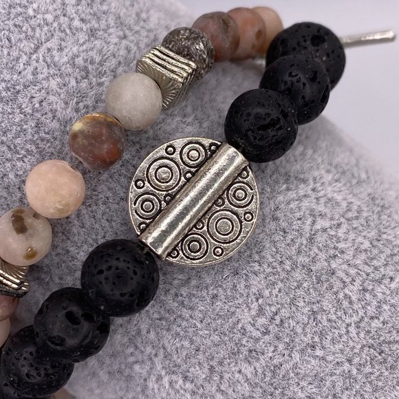 2 strand beaded bracelet - Picture 3 of 4